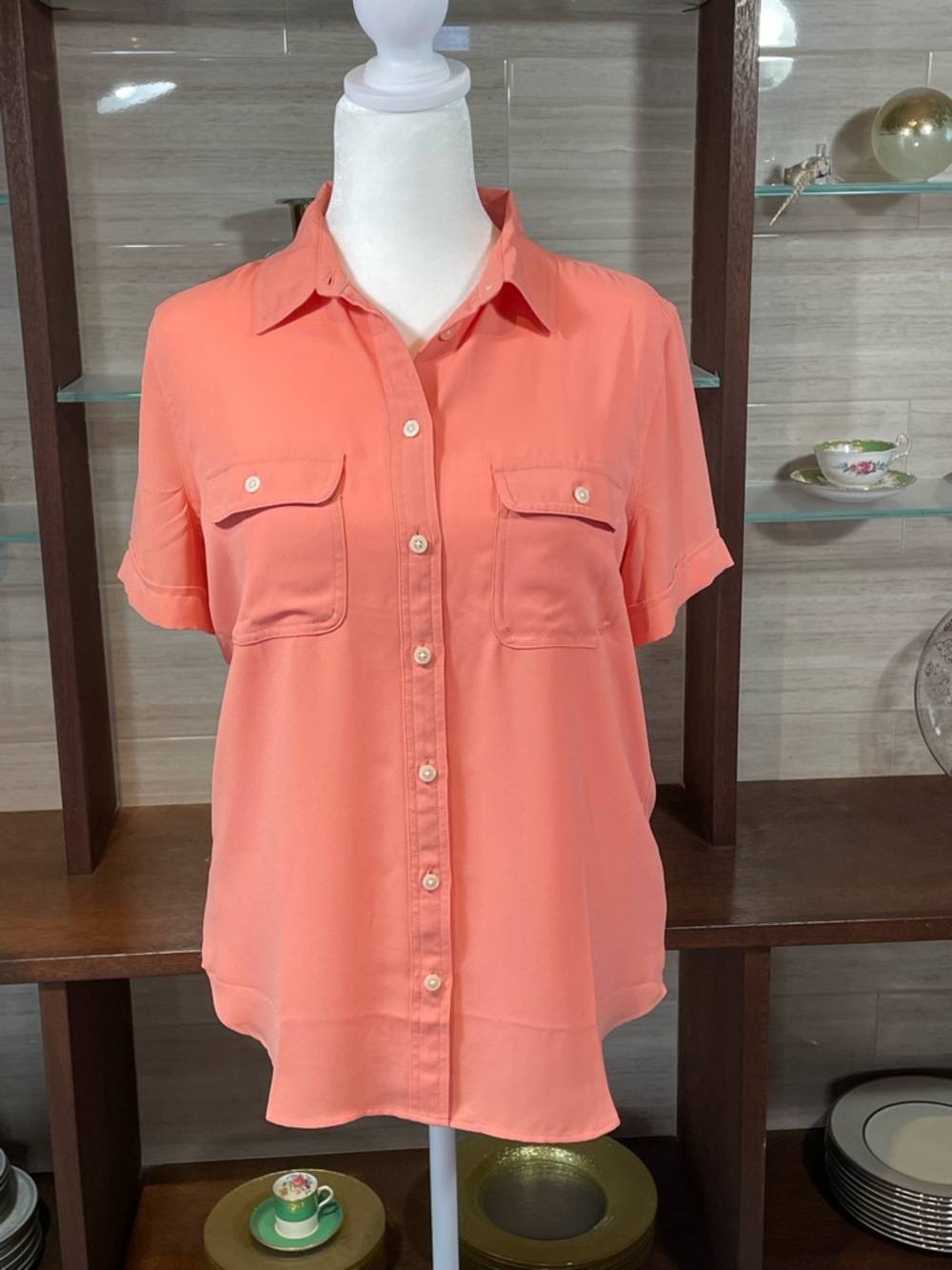LOFT Summer Coral Color - Button-Down Short Sleeve Top - Sz M
